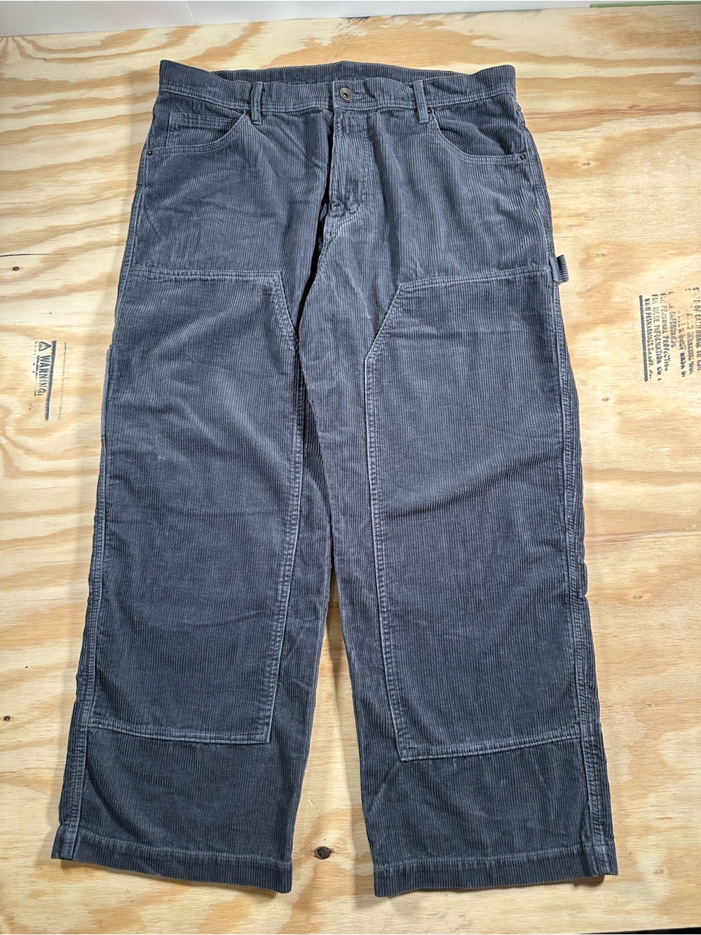 No Boundaries Men's Double Knee Corduroy Carpenter Pants Charcoal Grey 40x31